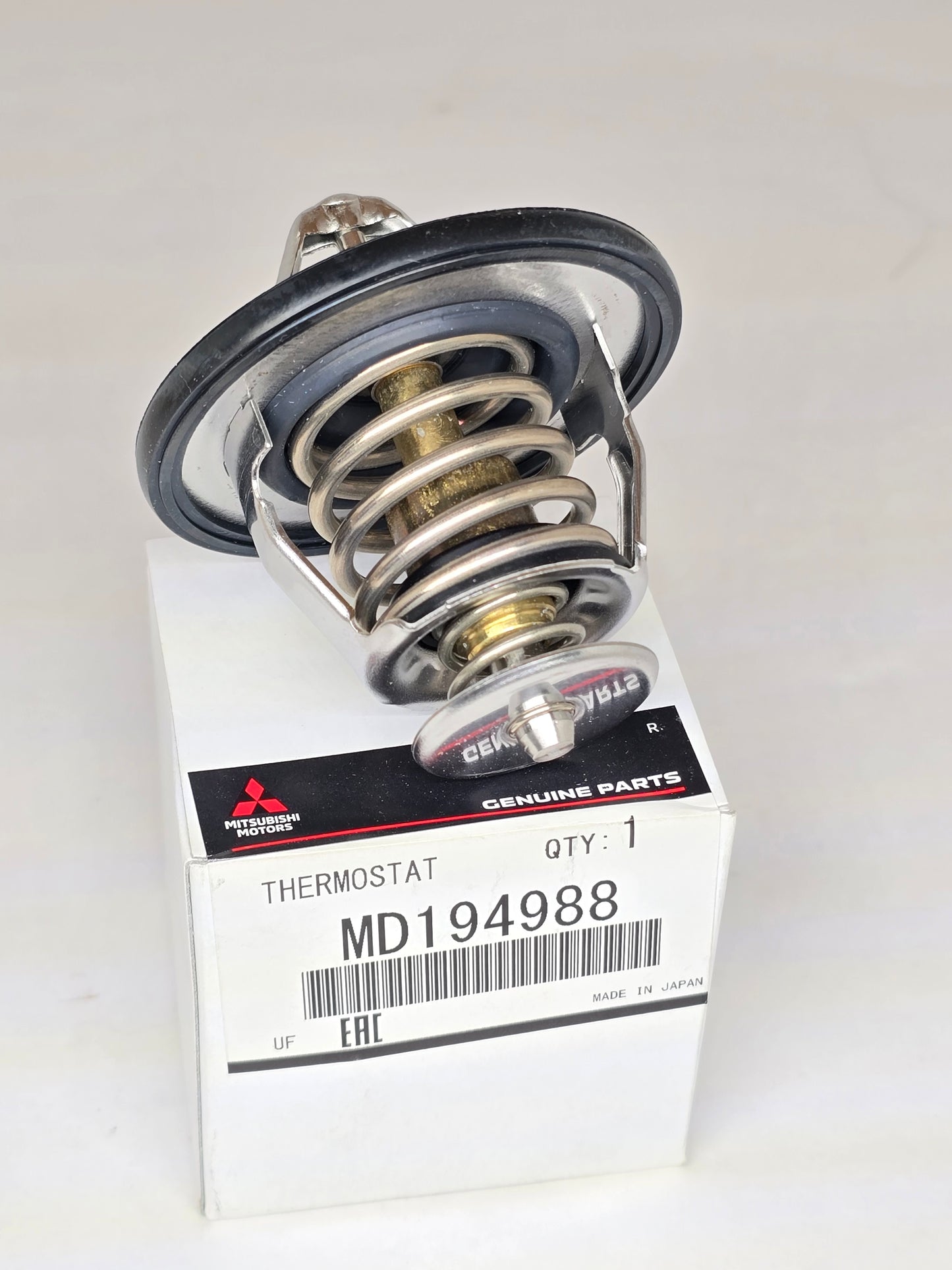 Mitsubishi Thermostat Eclipse V6 6G75 3.8L